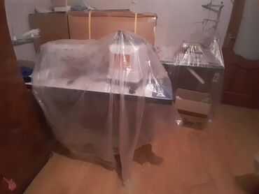 overlok maşını satilir: Tikiş maşını Yeni,Elektromexaniki, 4 saplı, Ünvandan götürmə