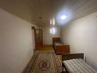 Həyət evləri və villalar: Bileceride abidenin yaxinliginda (ag saraya chatmamish) heyet evi — 9