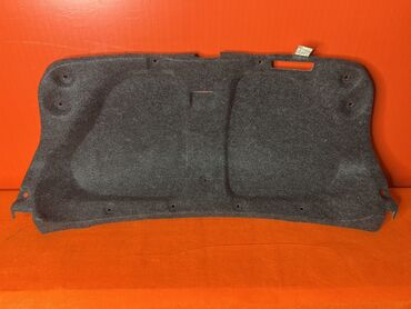 полики на соната: Toyota avalon
2010
Обшивка крышки багажника