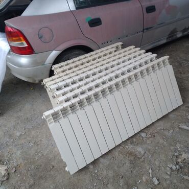 işlənmiş kombi və radiatorlar: İşlənmiş Seksiyalı Radiator Alüminium, Ünvandan götürmə, Zəmanətsiz, Kredit yoxdur