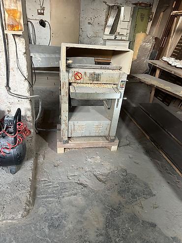 cnc operator: 2 boyuk kamperossor hamisi bir yerde 6000 azn Təsvir: - Format-kəsim — 2