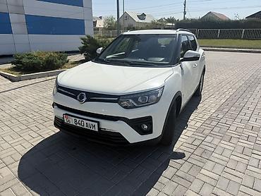 ssangyong: Ssangyong Tivoli: 2020 г., 1.5 л, Автомат, Бензин, Кроссовер — 3