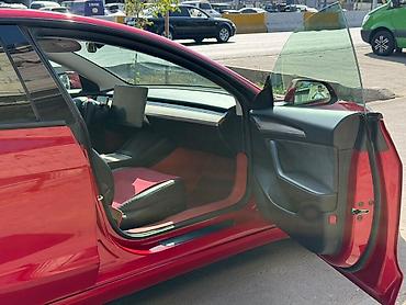 wuling mini ev: Tesla Model 3: 2022 г., Электромобиль, Седан — 9