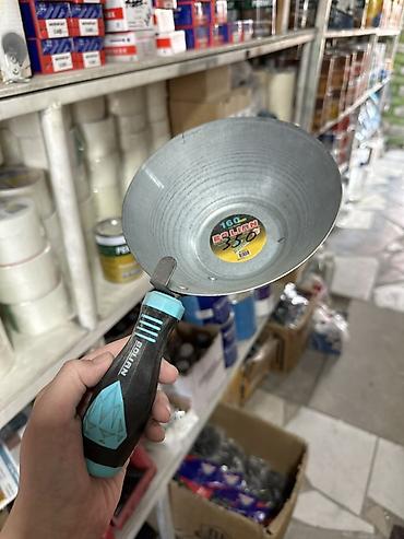 Шпатель-ложка (кельма) для штукатурки и нанесения шпаклёвки at lalafo.kg Шпатель-ложка (кельма) для штукатурки и нанесения шпаклёвки