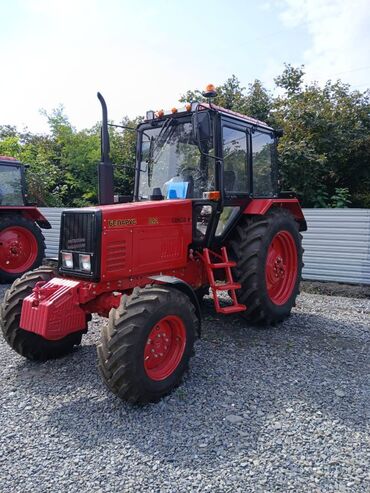 traktor altlıqlı bej bosonojkalar: Belarus 892