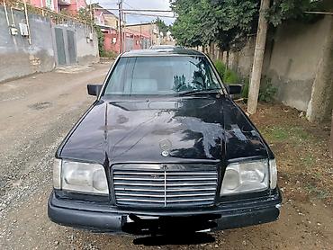 byd destroyer o5: Mercedes-Benz E 200: 2 l | 1992 il Sedan — 4
