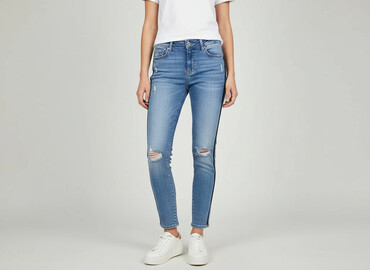 jeansy z dziurami damskie zara: Denim, Jeansy damskie, rozmiar M