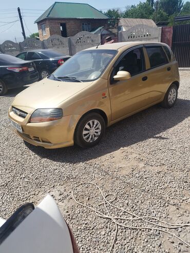 матизге донголок: Daewoo Kalos: 2003 г., 1.4 л, Механика, Бензин, Хетчбек