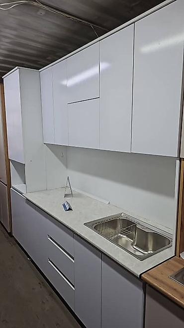 Кухонные гарнитуры: Кухонный гарнитур — 1