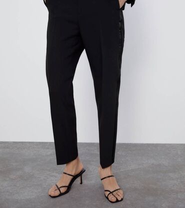 zara geyim: Брюки Zara, XS (EU 34), цвет - Черный