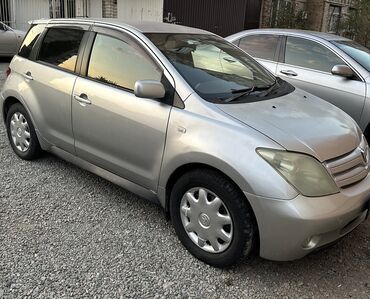 тайота лангрузер: Toyota ist: 2002 г., 1.4 л, Автомат, Бензин, Бус