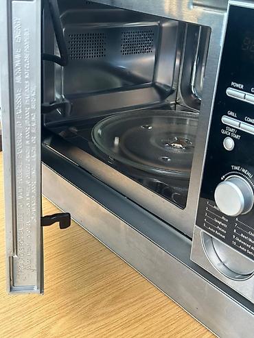 Mətbəx texnikası: İtaliya istehsali Mikralovka ela veziyyetde.mebel içi. Qiymet 250 azn — 2