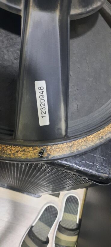 Dinamiklər və kolonkalar: İşlənmiş Kolonka, Növ - Akustik, rəng - Qara — 6