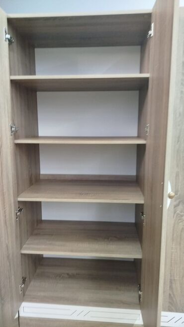 аренда автомойки: Xırdalan şeherınde 1 xanım otaqyoldası lazımdır