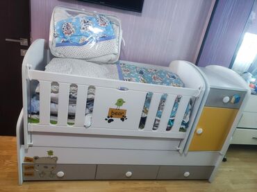qus sekli cekmek: Для девочки и мальчика, Б/у, Четырехугольная, Колыбель, С матрасом, С механизмом качания