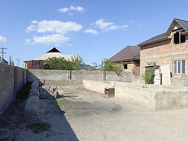 Продажа коттеджей и домов: Продается участок с домом и хозпостройками. - Участок в частном — 4