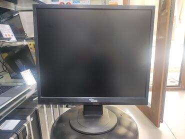 Monitorlar: Fujitsu 19 inch