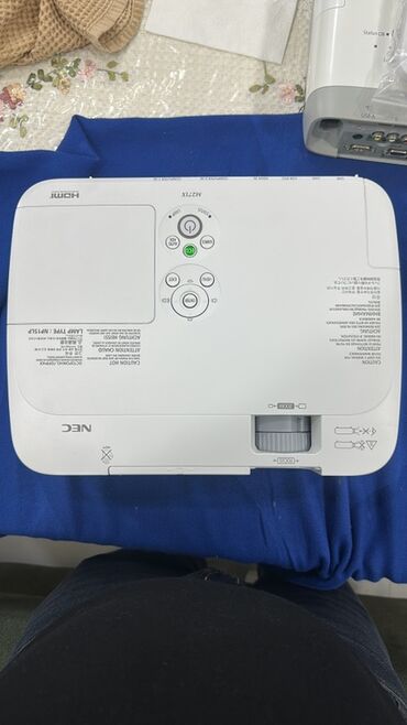 Proyektorlar: İşlənmiş Proyektor Epson, Ödənişli çatdırılma — 111