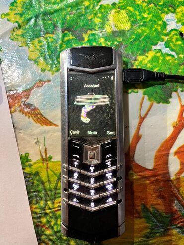 Vertu: Vertu Signature Touch, rəng - Boz, Düyməli — 7