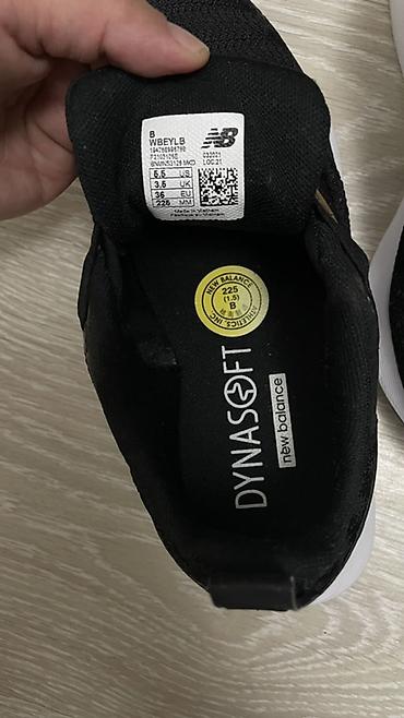 Кроссовки и спортивная обувь: Кроссовки, 35.5, 36, New Balance, Б/у, цвет - Черный, Платная доставка, Самовывоз — 5