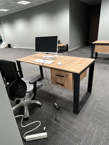 Masalar: Kompüter masası, Yeni, Açılmayan, Laminat, Dördbucaq masa — 8