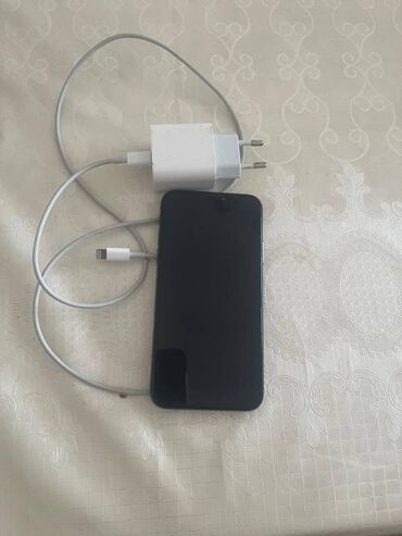 Apple iPhone: IPhone X, 64 GB, Space Gray, Simsiz şarj