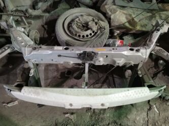 передний бампер виндом: Ноускат Toyota, 2003 г., Б/у, Оригинал