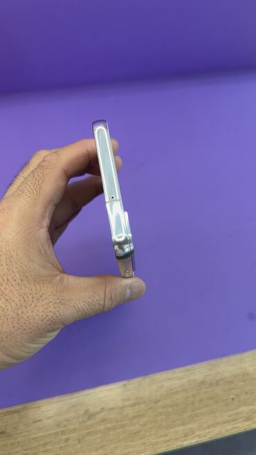 Samsung: Samsung Galaxy S22 Plus, Б/у, 256 ГБ — 8