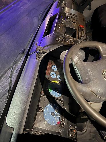 водительское сиденье спринтер: Mercedes-Benz yük maşını – qutu tipli furqon - Marka/model — 4