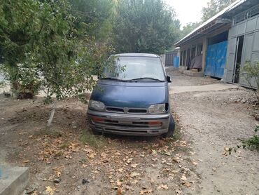 куплю нисан марч: Nissan Serena: 1993 г., 2 л, Механика, Бензин, Минивэн