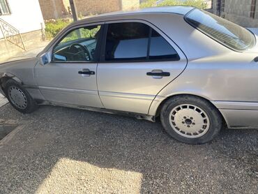радиатор на муссо: Mercedes-Benz C-Class: 1995 г., 1.8 л, Механика, Бензин, Седан