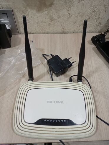 Серверы: Wifi 2antenali yaxsi veziyyetde problemi yoxdu