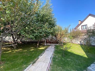 квартира район церкви: 300 м², 6 комнат — 8