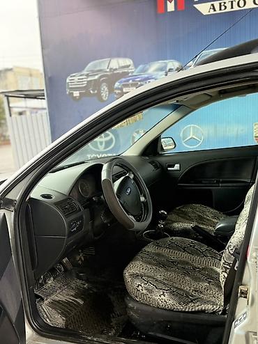 Ford: Ford Mondeo: 2000 г., 2 л, Механика, Бензин, Универсал — 7