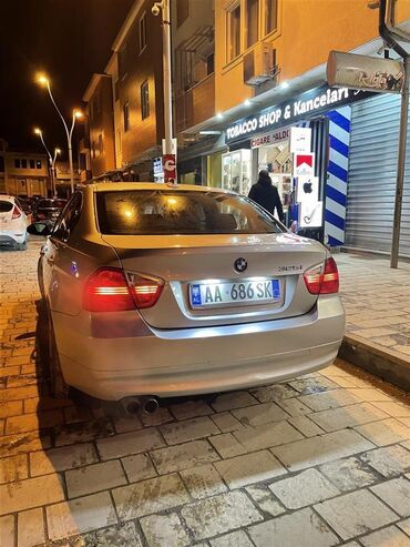 BMW 325: 2.5 l. | 2006 έ. | Λιμουζίνα