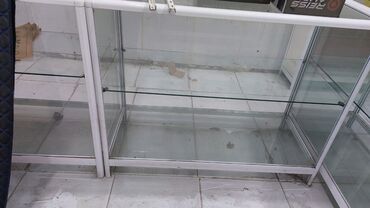 Rəf vitrinləri: Vitrin tipli şüşə vitrina/şkaf - Konstruksiya: alüminium karkas, dörd — 7