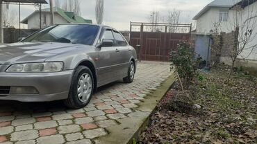 Honda: Honda Accord: 2000 г., 2 л, Автомат, Бензин, Седан