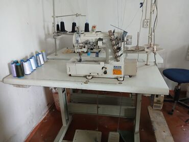 швейная машинка распошивалка: Тигүүчү машина Тигүүчү-саймалоочу, Автомат