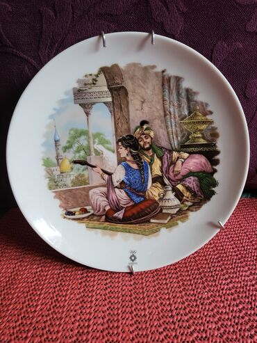 Ostalo posuđe: Tanjir nov za zid Sarajevo 84ta. olimpijada. Porcelanski tanjir na lalafo.rs — 3 Ostalo posuđe: Tanjir nov za zid Sarajevo 84ta. olimpijada. Porcelanski tanjir — 3