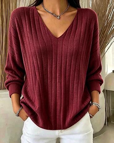 pull: Bluzica
Cena 2200 
Od s do 2xl
Vel.17 — 2