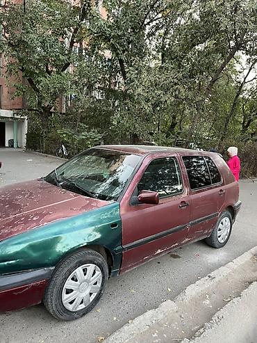 passat ss: Volkswagen Golf: 1992 г., 2 л, Механика, Бензин, Хэтчбэк — 7