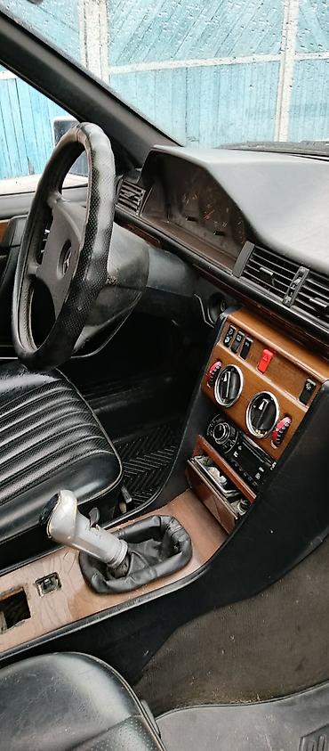 Mercedes-Benz: Mercedes-Benz W124: 1991 г., 2.5 л, Механика, Дизель, Седан — 4