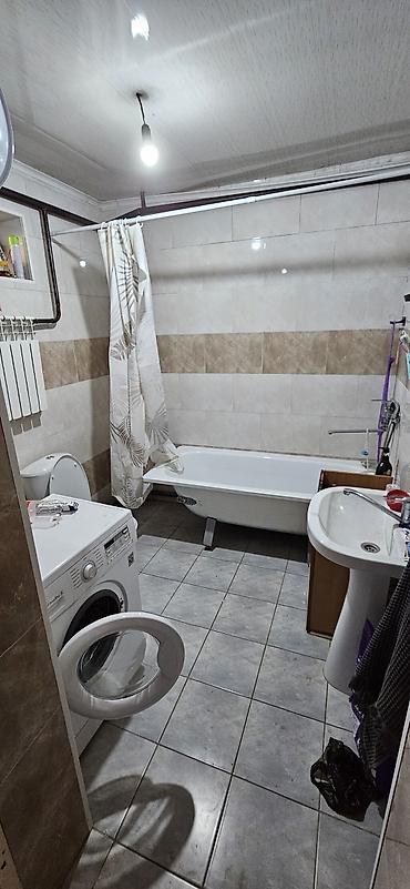 Продажа домов: 5 комнат, 121 м², 6 соток, Бишкек, Калыс-ордо ж/м Собственник — 7