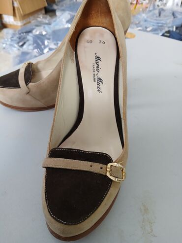 Tuflilər: Tuflilər, Ölçü: 39, rəng - Bej, İşlənmiş — 3