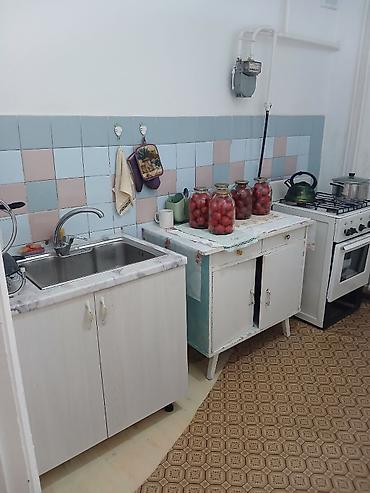 балыкчы бу: 2 бөлмө, 49 м², 105-серия, 1 кабат, Эски ремонт — 9