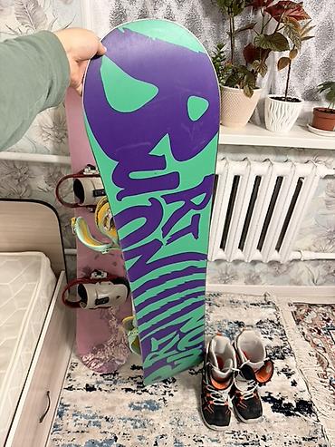 Сноуборды: Burton, Универсальные, С креплениями, Б/у — 2