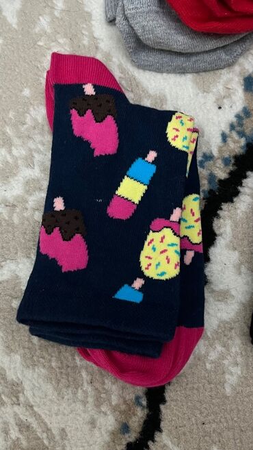 Kolqotkalar, corablar: Corablar hədiyyəlik qutu ilə birgə ✅🧦🎈 Yeni il temali corablar🎁🧦 — 7