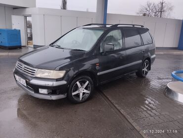 продаю делику: Mitsubishi Chariot: 1998 г., 2.4 л, Автомат, Бензин, Минивэн