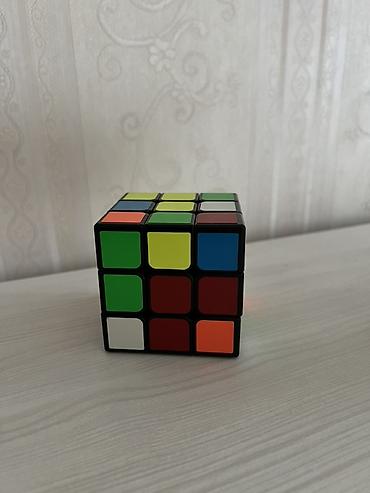 rubik kubu: Məhsul: Klassik 3x3 Rubik kubu Xüsusiyyətlər: - Standart 3x3 ölçü — 1