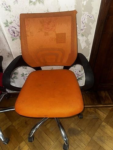 salon oturacaqlari: Düz masa, Siyirməli, Polkalı, Laminat, Kredit yoxdur — 6